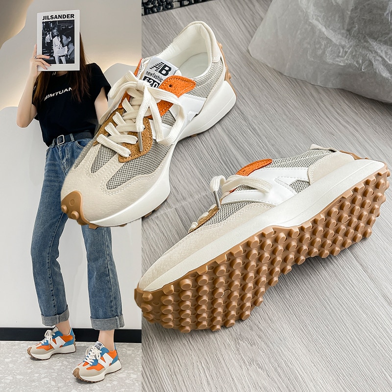 [Premium Quality]2022 Luxury Brand Women's Shoes Fashionable and Breathable Ms Sneakers Small Waist Daddy Shoes Female Casual Running Sports Shos