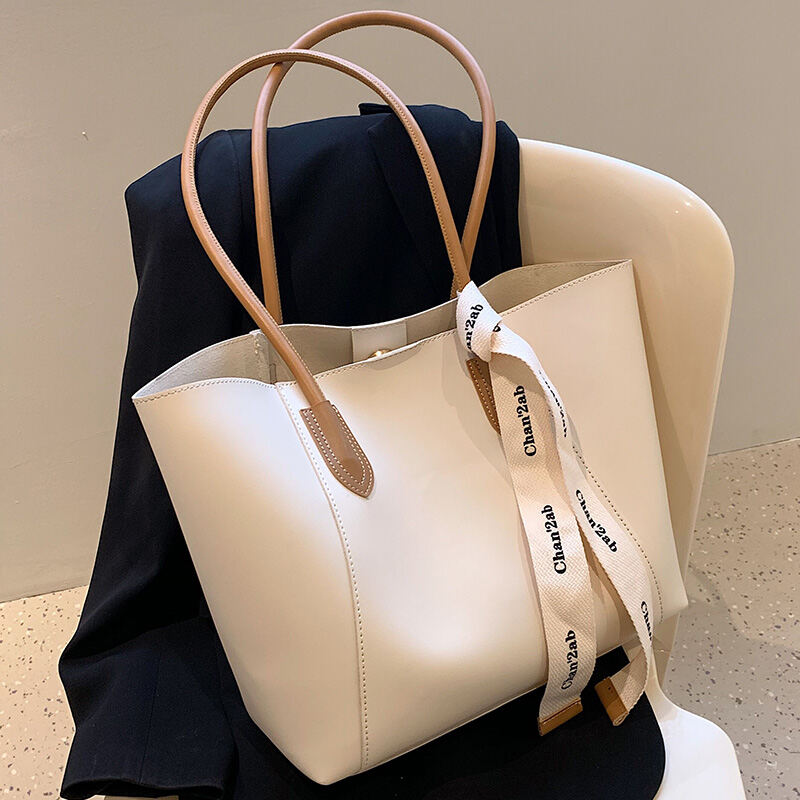 Internet Celebrity Simple Bag for Women 2022 New Trendy Winter Fashion One-Shoulder Women's Bag High-Grade Versatile Commuter Tote Bag