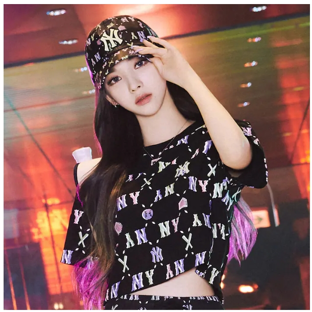 [easpa x Karina x MLB]Kpop easpa Karina Worn Women's Summer Color Monogram Short-Sleeved T-shirt