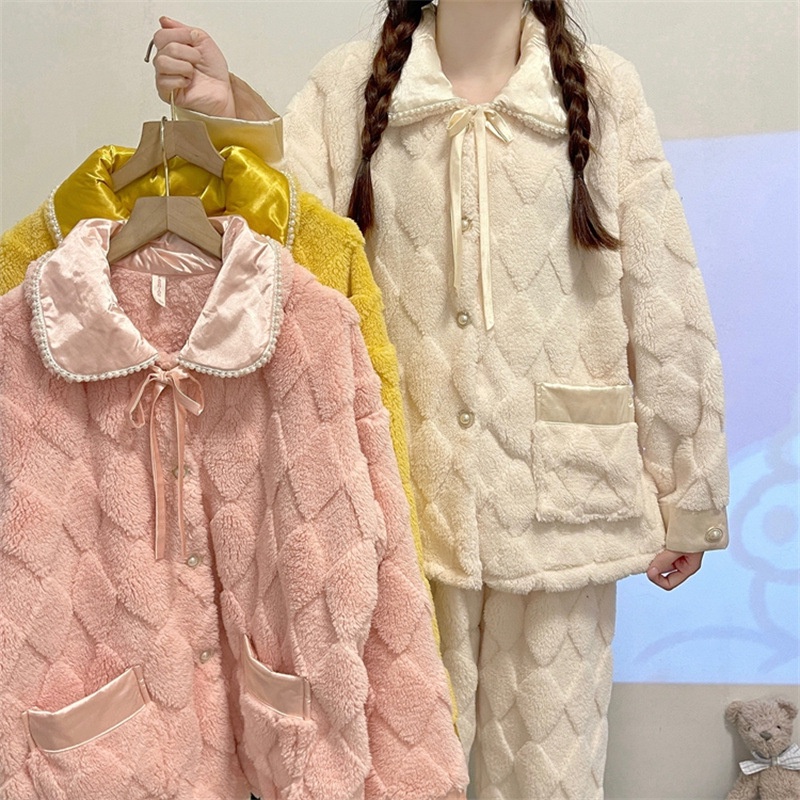 New Style Tik Tok Same Autumn Winter Thickened Flannel Pajamas Ladies Fleece Lining Outer Order Lapel Warm Homewear Suit
